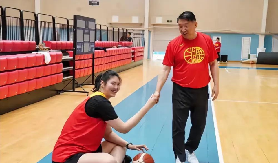 img, 内线组合, 在战术层面 img, 内线组合, 在战术层面