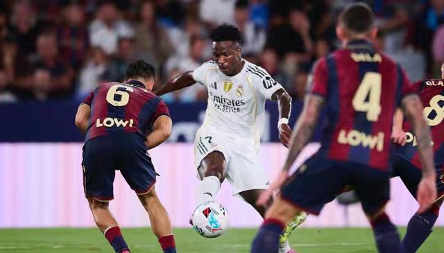 下半场易边 下半场易边