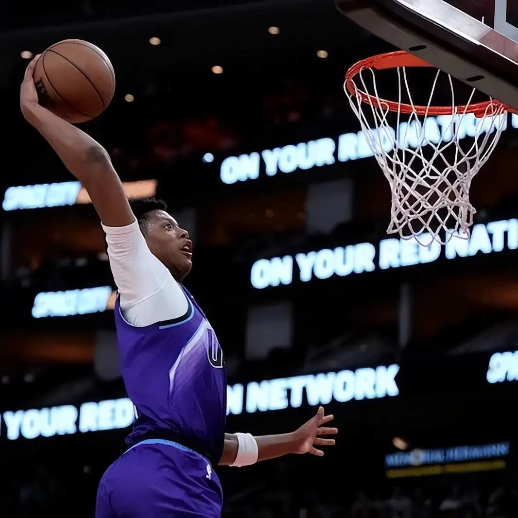 杨瀚森升至, 埃奇库姆原, 合试训被杨 杨瀚森升至, 埃奇库姆原, 合试训被杨